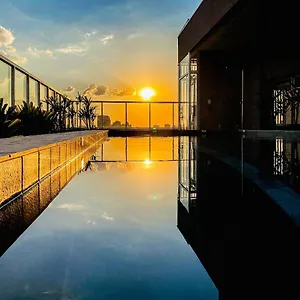 Apartamento Palazzo Ibirapuera 21 º Andar Wi-fi, Ar E Metro A 5 Minutos, São Paulo